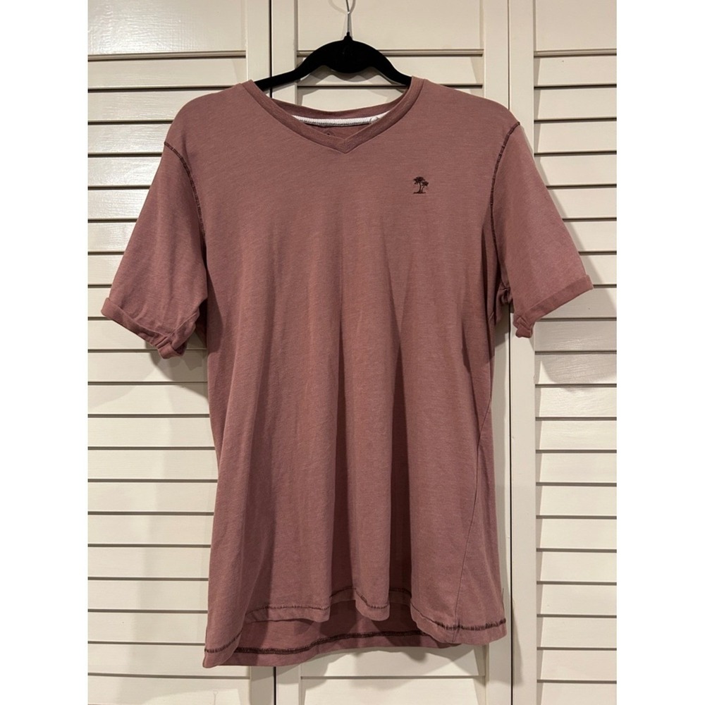 Desert Dunes Men's V-Neck Short Sleeve Tee - Mauve Size Medium